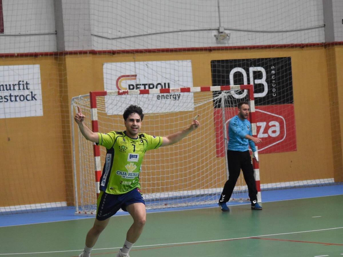 David Gallego seguirá siendo pistacho una temporada más