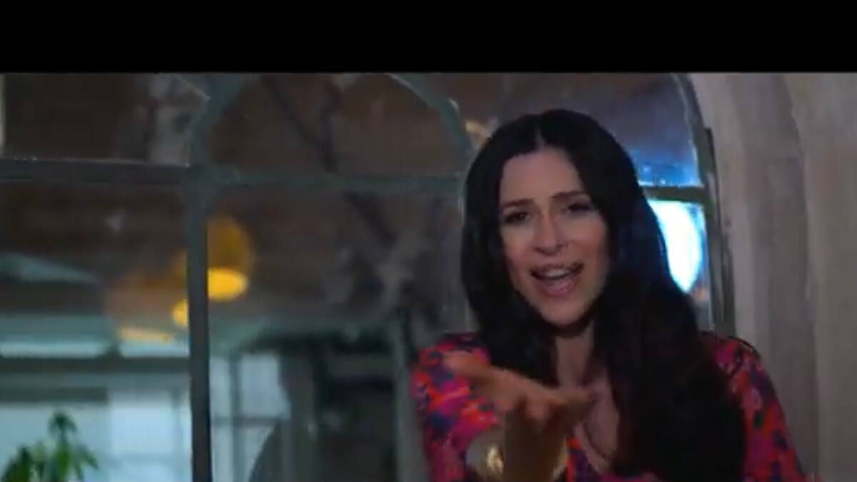 Marilia adelanta su nuevo disco con una canción pop cargada de optimismo