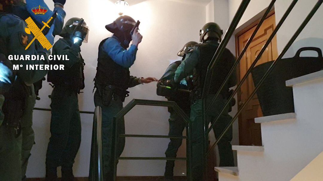 La Guardia Civil, en plena Operación ‘Faire’ donde se han producido siete detenciones y se investiga a otras cuatro personas más  