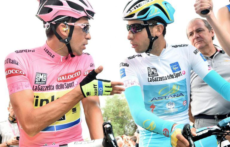 Contador charla con Fabio Aru