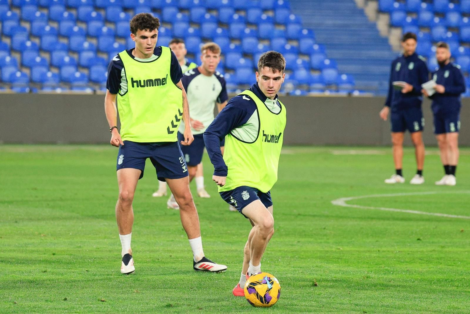 Sergio Ruiz, con el primer equipo de la UD Las Palmas.