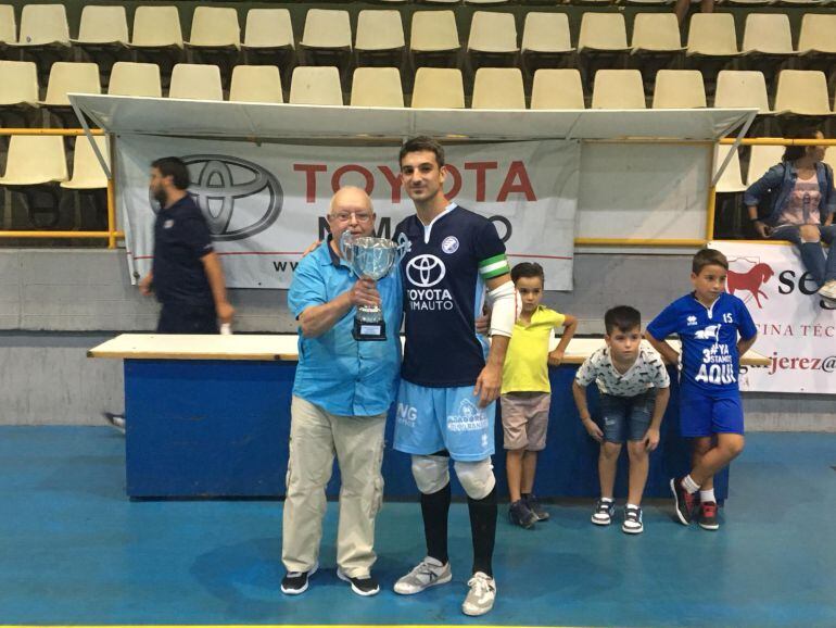 El Toyota Nimauto se adjudica el Trofeo Joaquín García