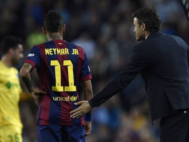 Luis Enrique anima a Neymar