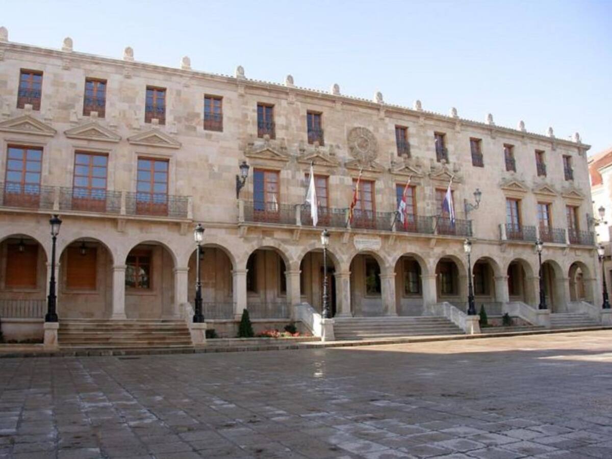 El Grupo Popular municipal solicita la elaboración de una nueva RPT