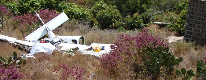 Así quedó la avioneta PECNAM-96 GOLF donde murieron dos personas