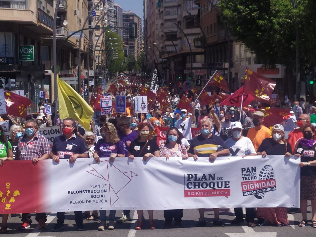 Manifestantes en la Gran Vía de Murcia
