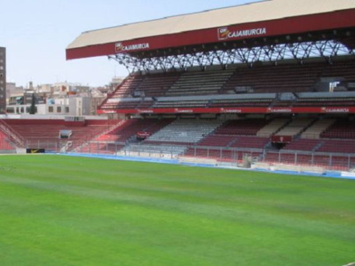 El UCAM-R. Murcia tendrá grada portátil
