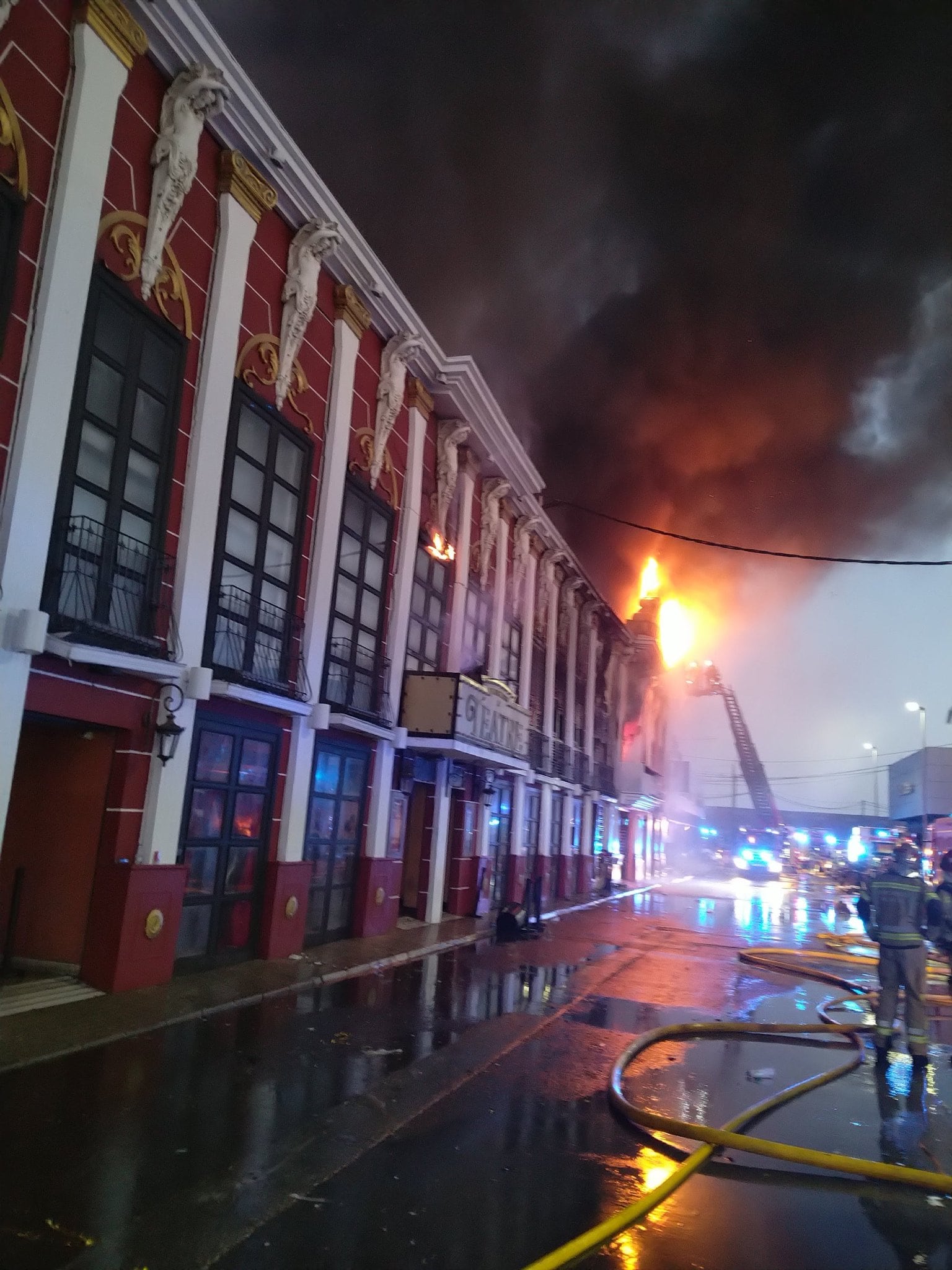 Incendio en la Discoteca Teatre de Murcia