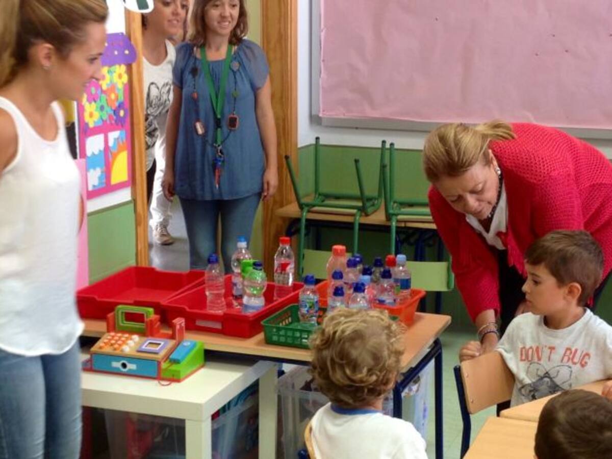 Críticas de los sindicatos por las oposiciones a maestro