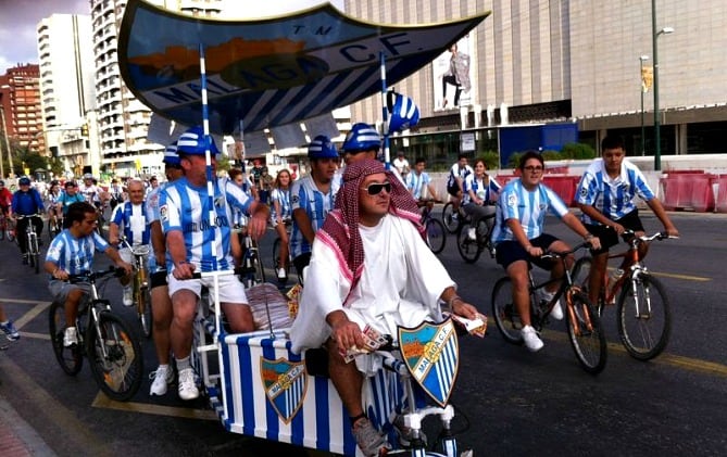 Participantes del Día de la Bicicleta de Málaga en la Avenida de Andalucía