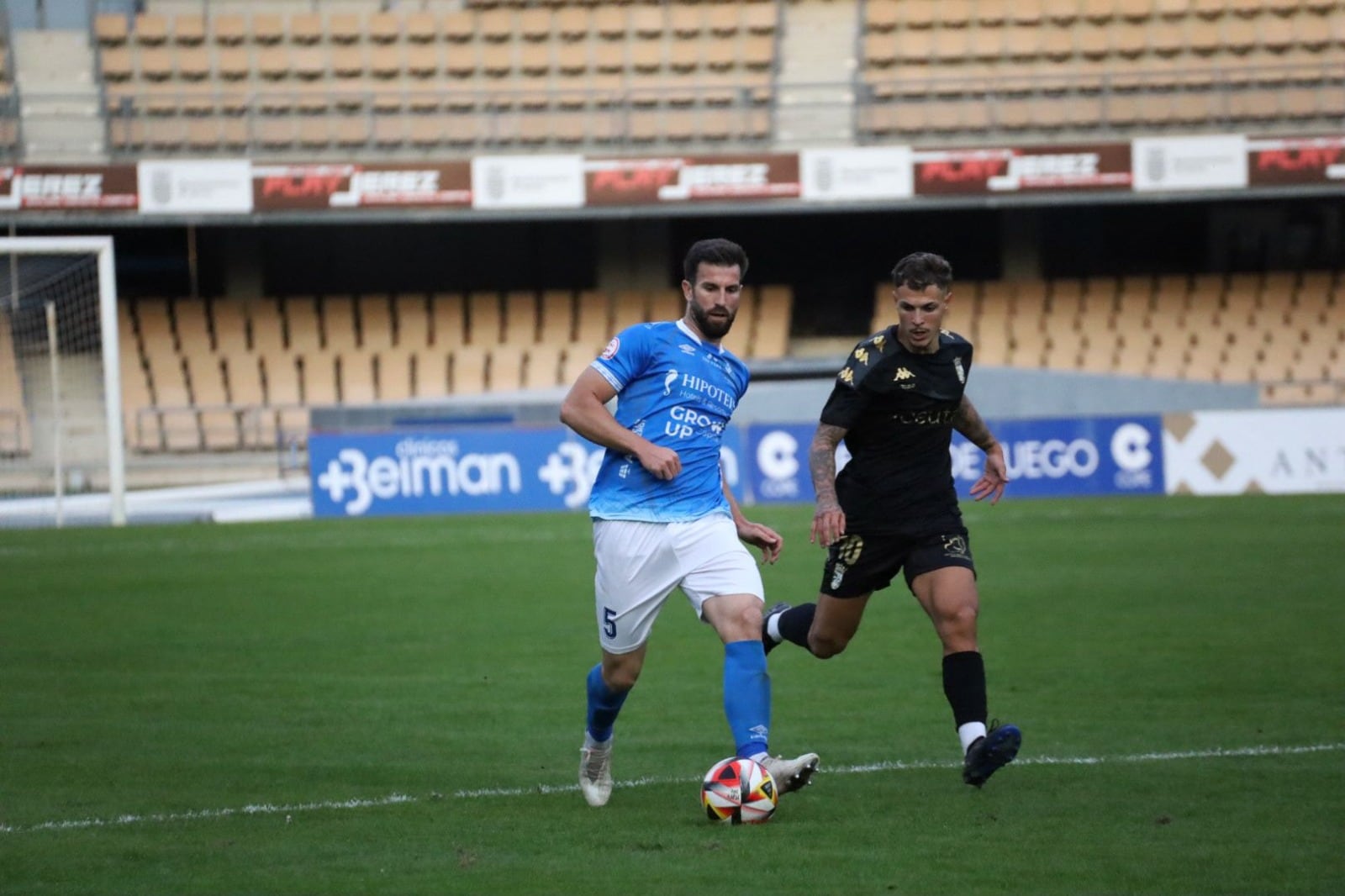 Antonio Oca durante el partido ante el Ceuta B