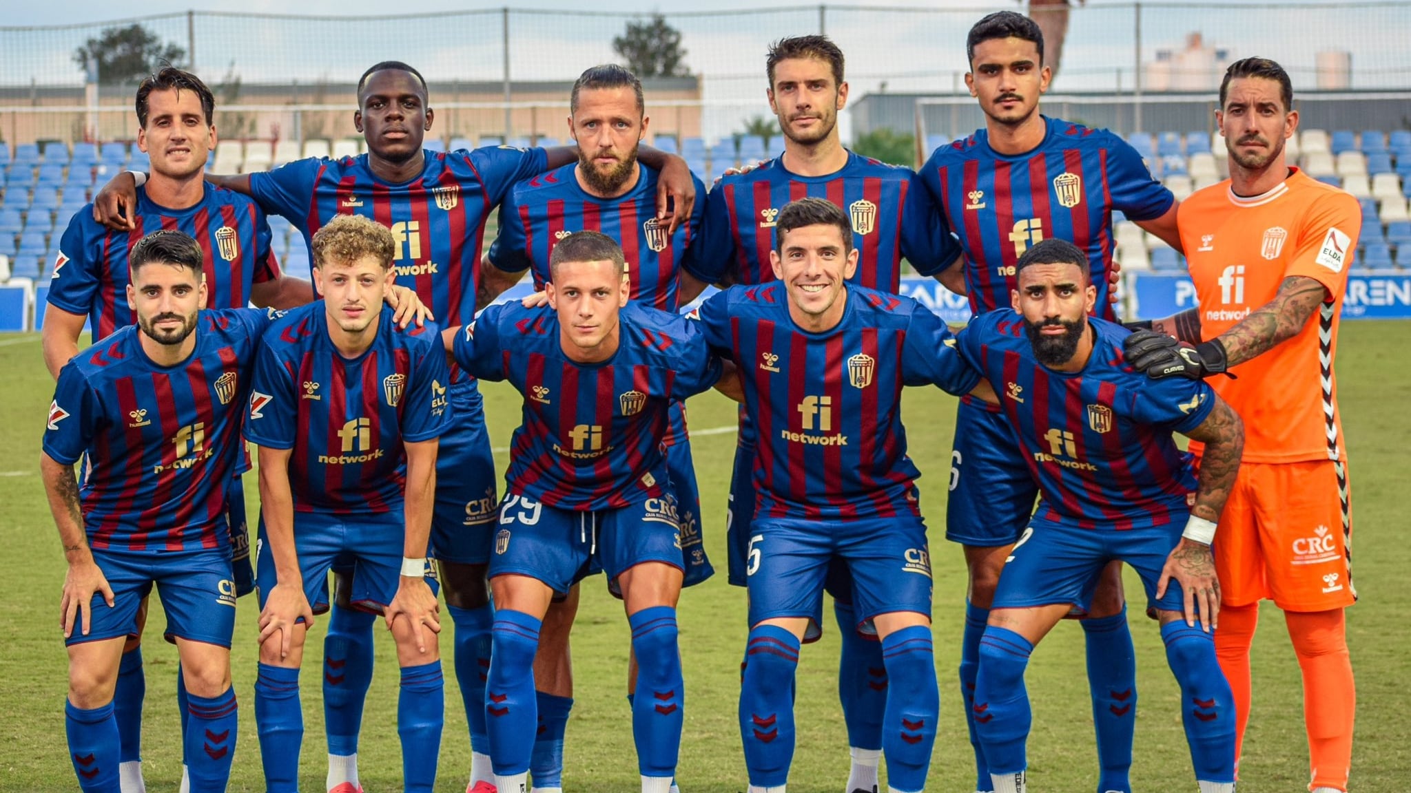 El CD Eldense frente al Albacete Balompié y Real Oviedo en el triangular disputado.