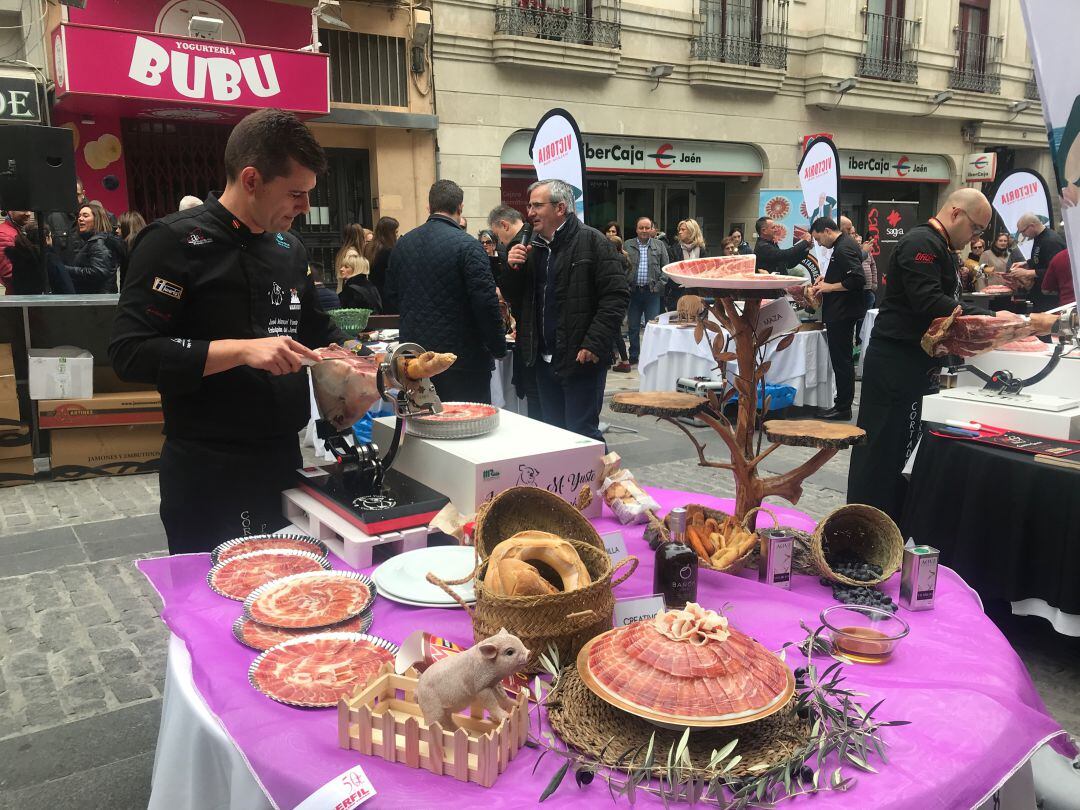 Concurso de Cortadores de Jamón. Foto de archivo.