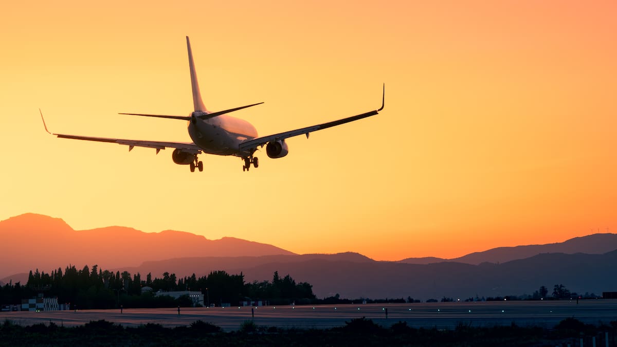 Viajar o hacer turismo: una mirada filosófica desde el Archivo de Indias
