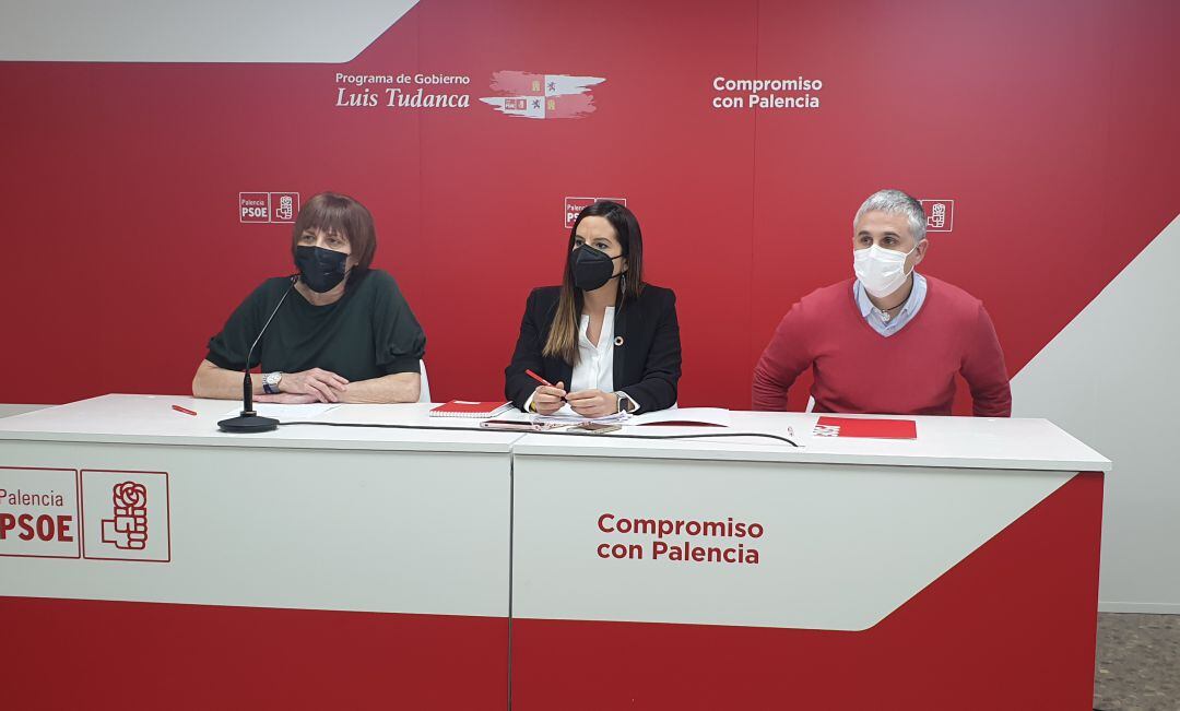 El PSOE acusa a la Junta de ocultar información sobre lo ocurrido en las residencias durante la pandemia