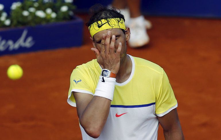 Nadal se lamenta en Buenos Aires