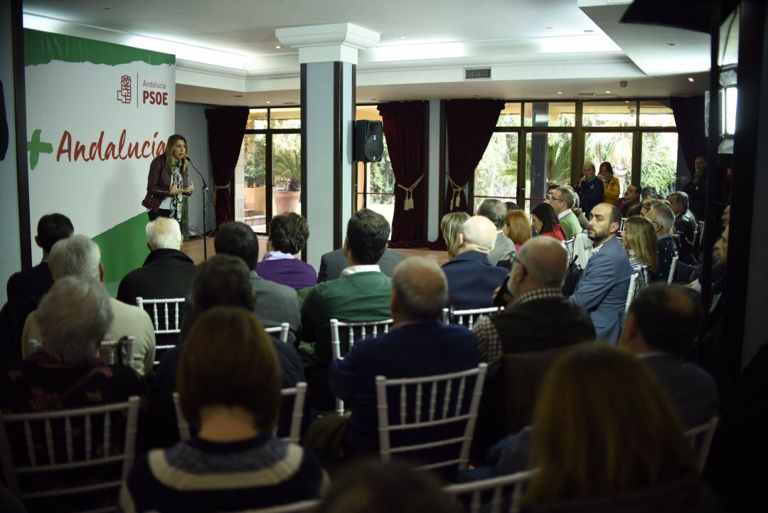 La presidenta de la Junta y candidata del PSOE-A a la reelección, Susana Díaz, en su visita a Úbeda durante la campaña electoral