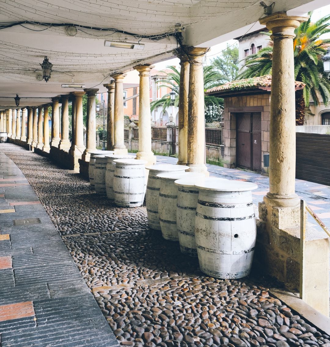 Terraza de un restaurante en Avilés. 