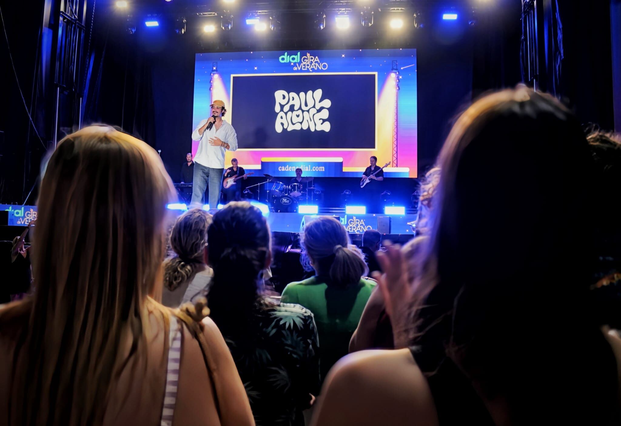 Paul Alone en la Gira de Verano de Dial en Zaragoza