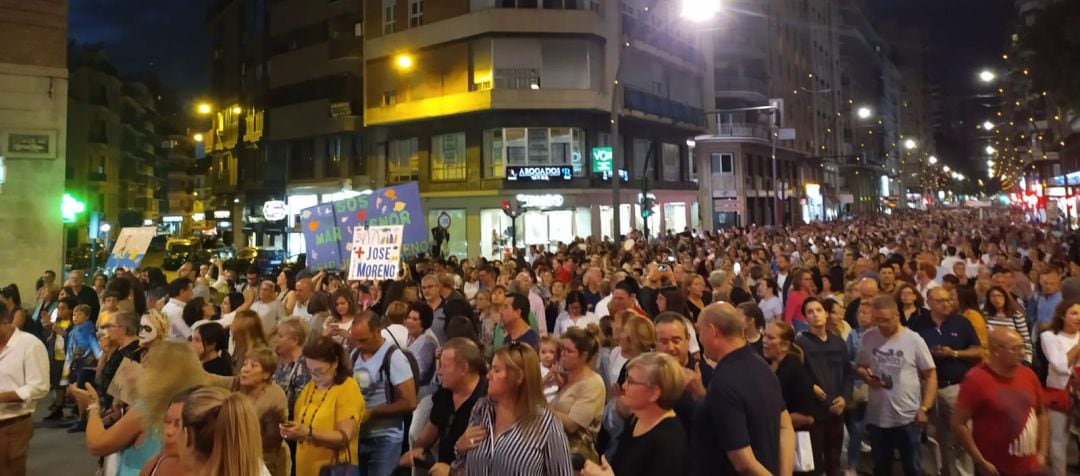 La manifestación a su paso por la Gran Vía