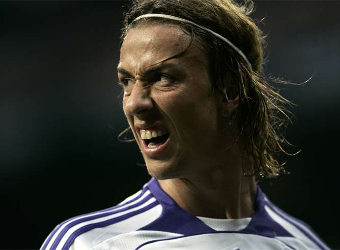 Guti, durante un partido con el Real Madrid