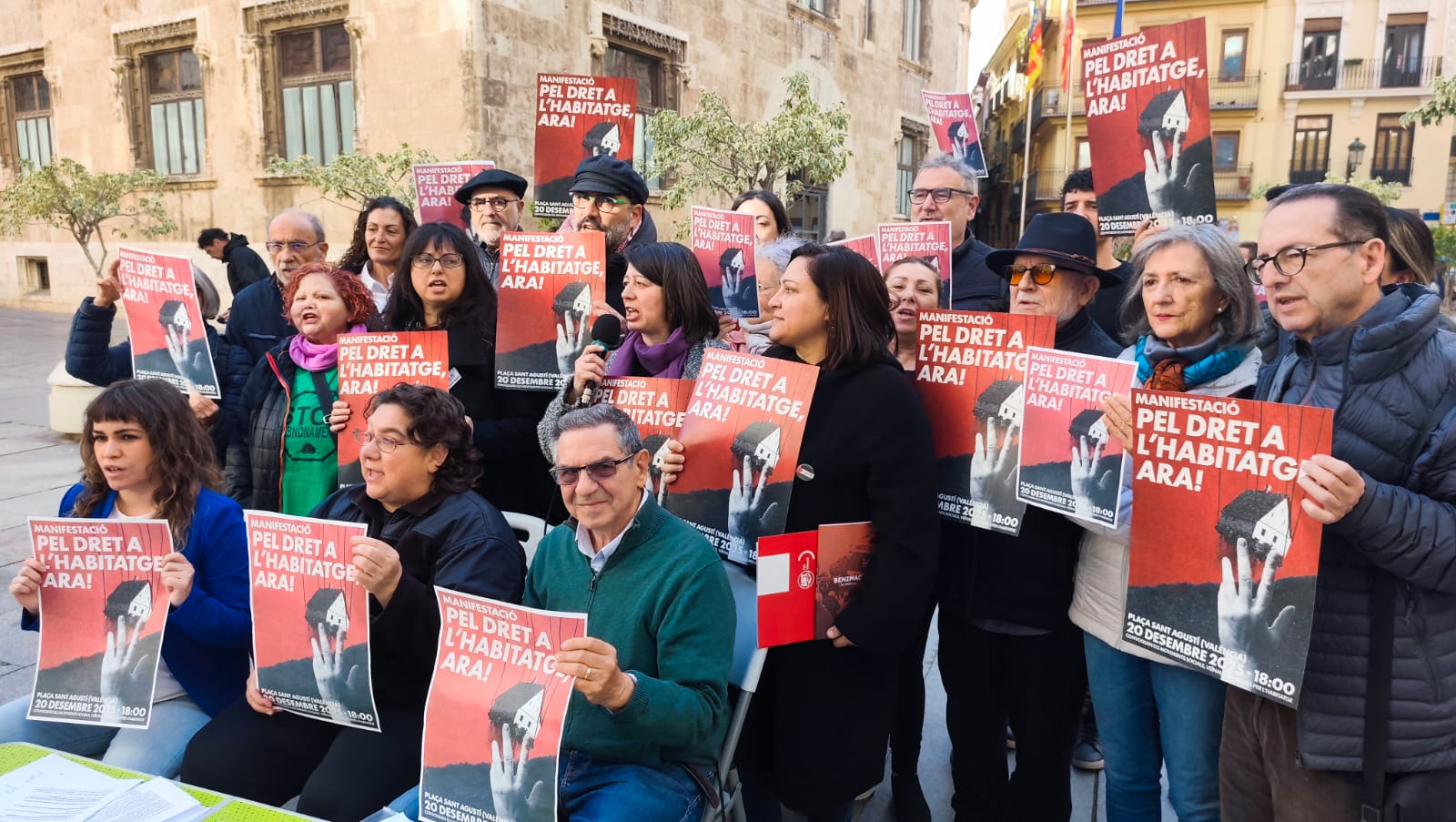 Presentación de la manifestación por el derecho a la vivienda el 20 de diciembre en València