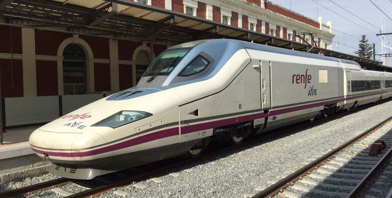 Imagen de archivo de un tren AVE
