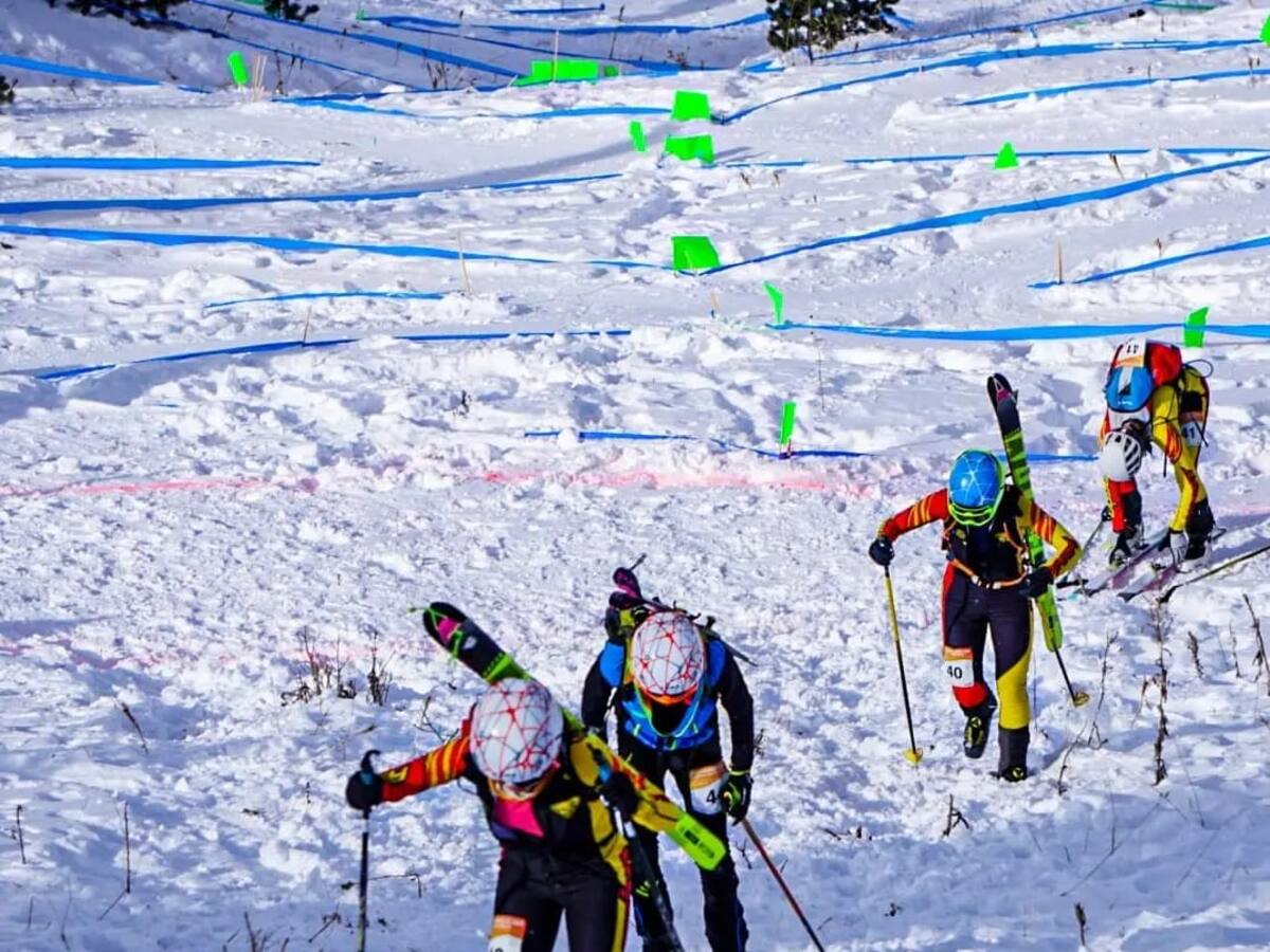 Thomas Darrodes y Carrodilla Cabestre se imponen en el Memorial del Recuerdo de esquí de montaña