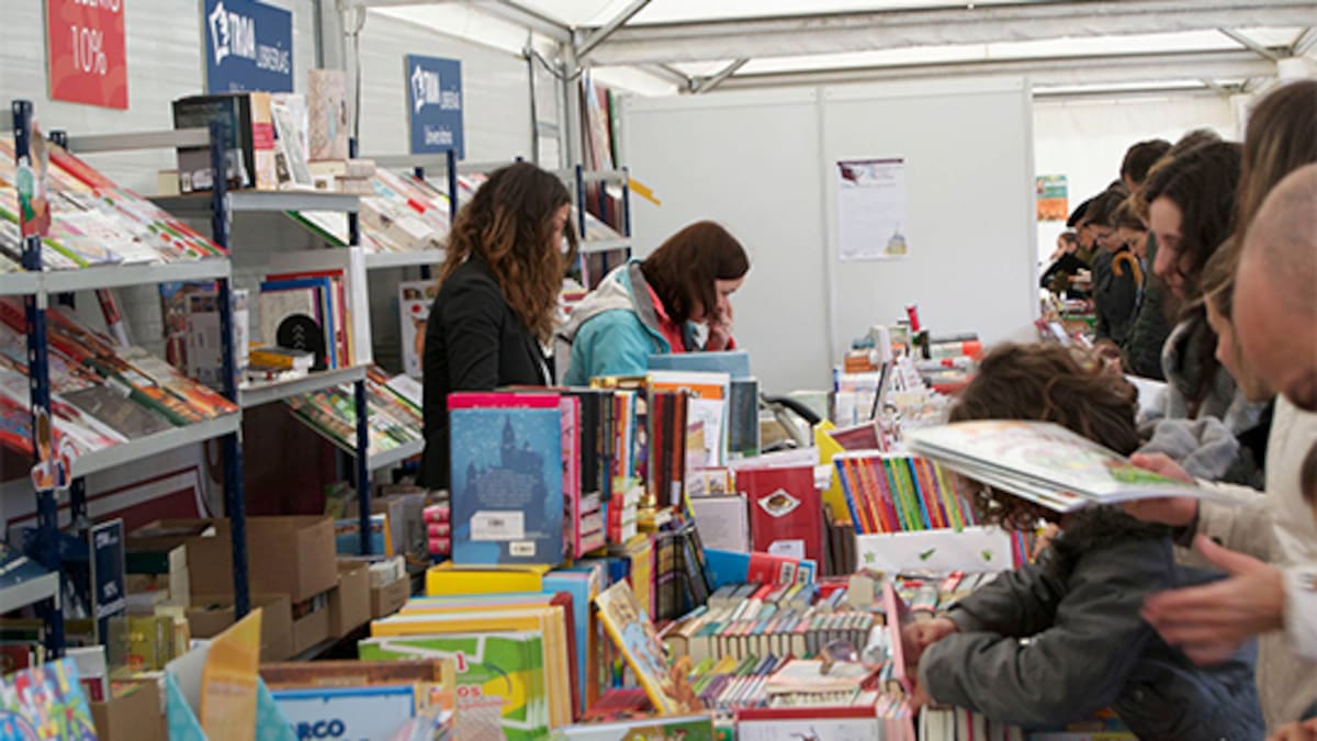 Día del Libro en Donostia une literatura y gastronomía con pintxos gratis por la compra de libros