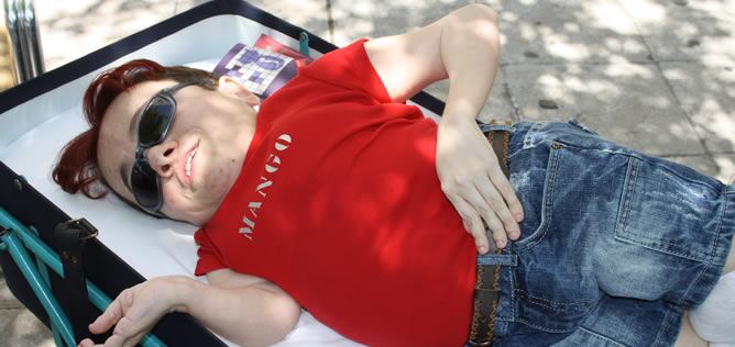 Mayte Soto sobre el carrito de bebé en el que se transporta