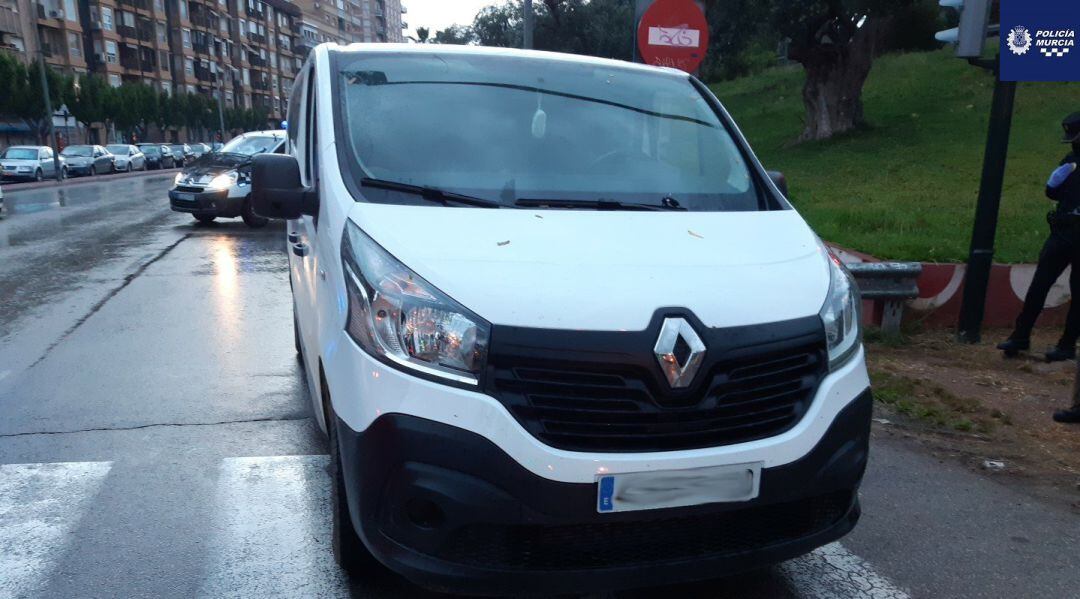 Esta es la furgoneta en la que viajaban los 8 pasajeros