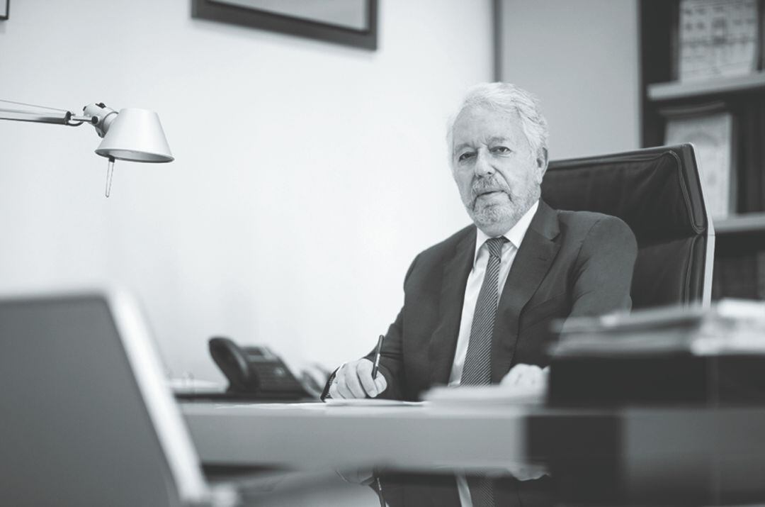 Presidente del Colegio de Aparejadores de Madrid