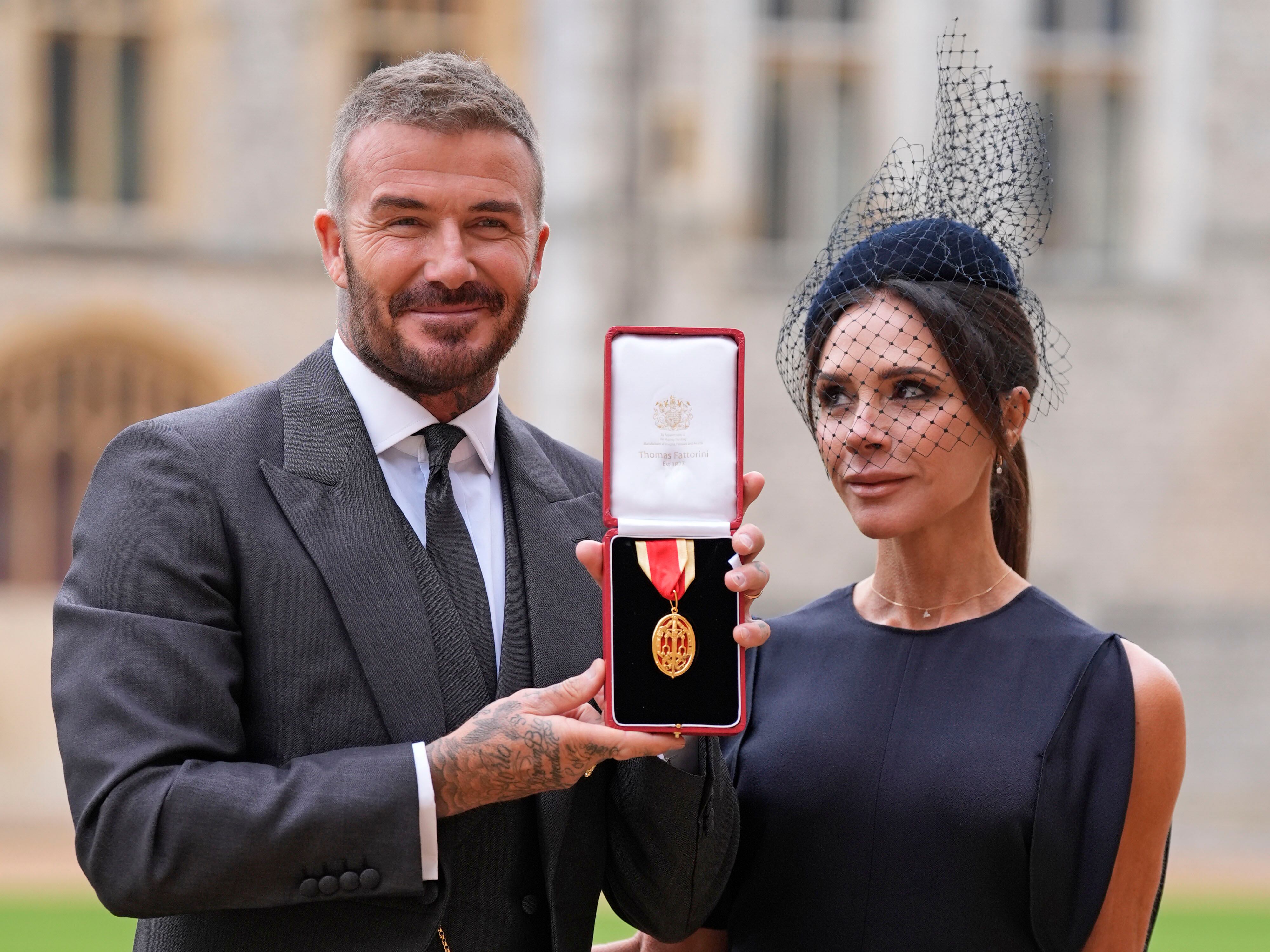 David Beckham es nombrado caballero por el rey Carlos III | Gente | Cadena SER