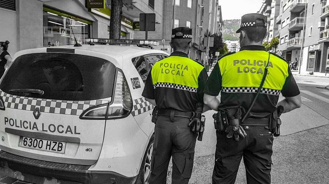 Los agentes policiales de Jaén capital no permitirán que los ciudadanos se salten las medidas sanitarias y de seguridad