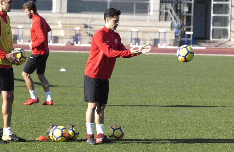 Fran Rodríguez en el campo Anexo.