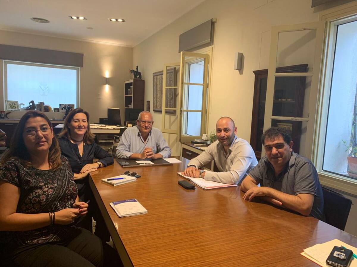 El empresariado reclama ampliar el servicio de limpieza de playas