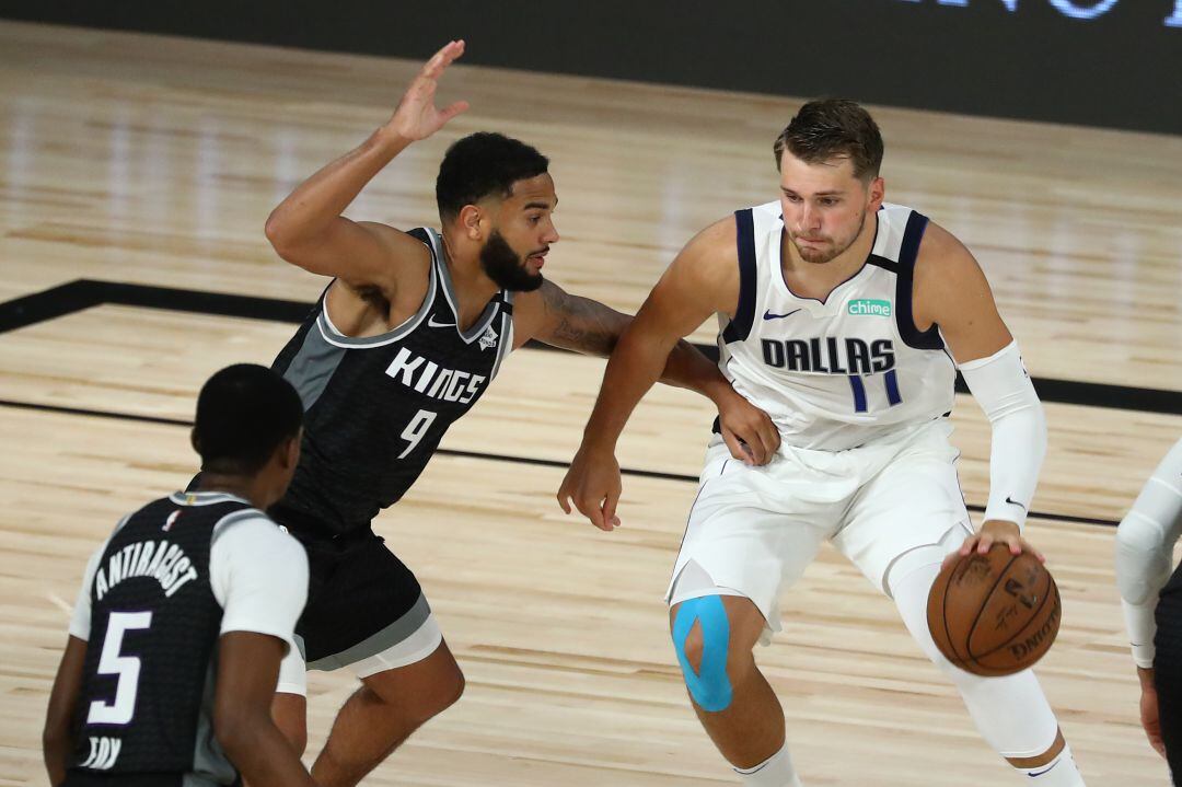 Otra noche histórica de Luka Doncic