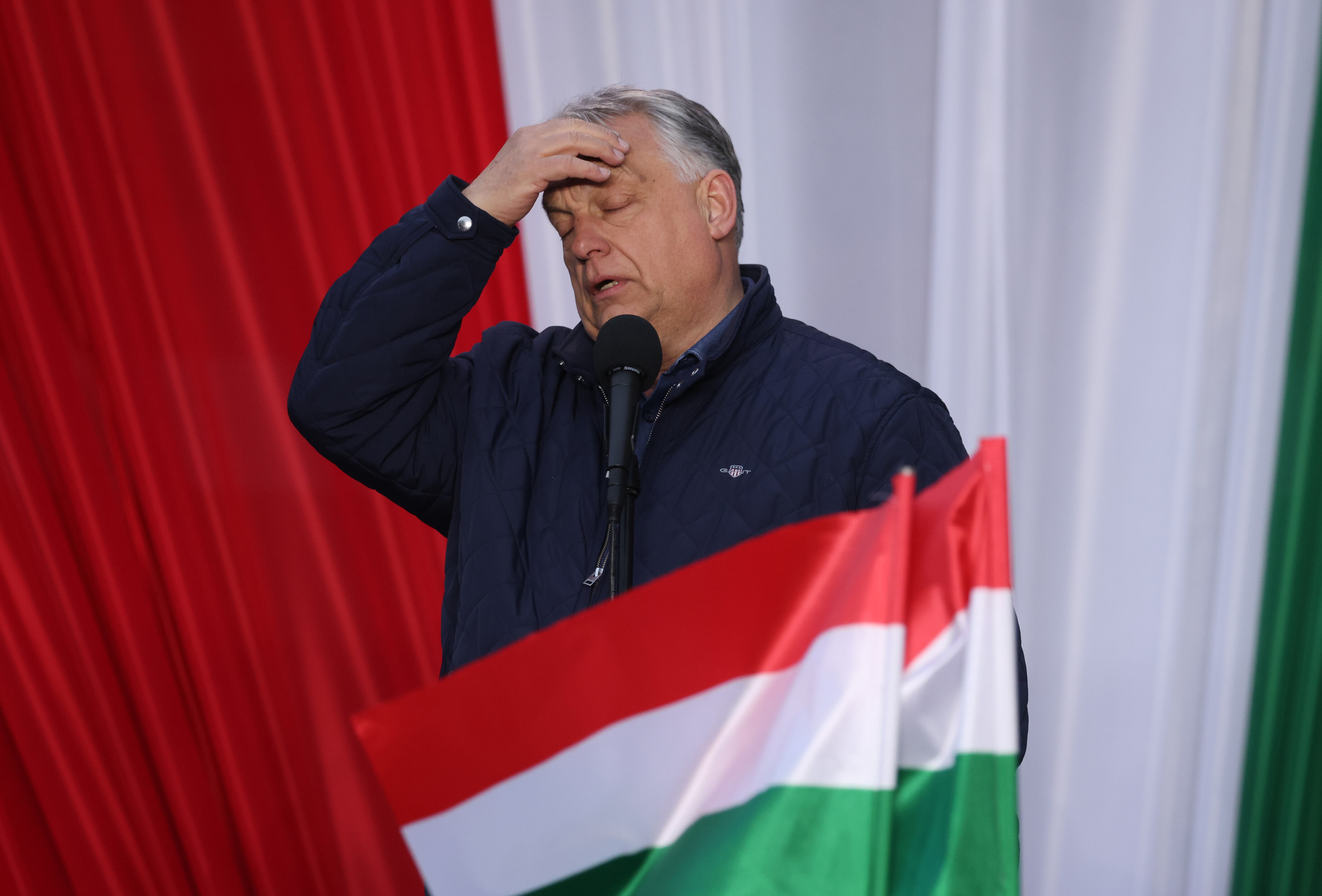 Viktor Orbán en uno de los últimos mitines de la campaña electoral celebrado en su localidad natal, Székesfehérvár