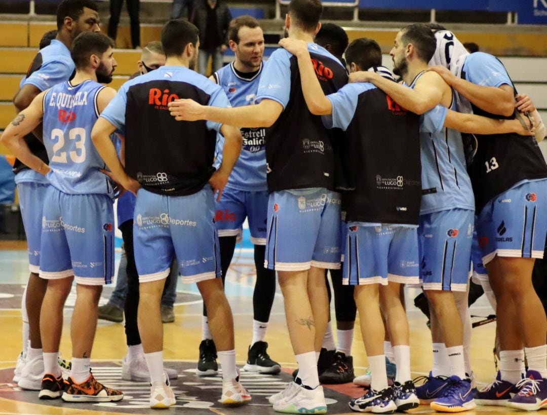 O plantel completo do CB breogán antes do encontro