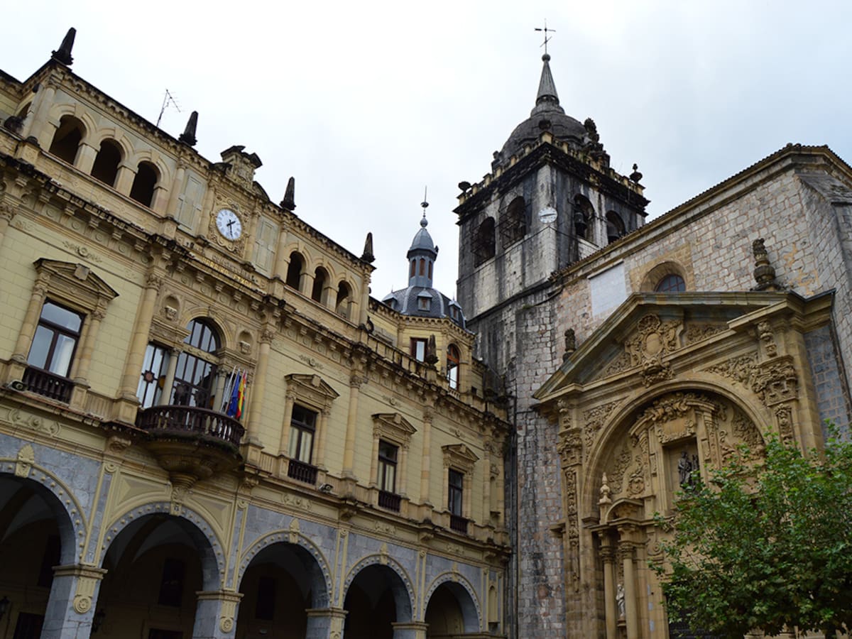 Xabier Lertxundi, alcalde de Hernani: "Es pronto para notar los cambios aunque empieza a notarse una mejor convivencia durante la temporada del 'txotx'"