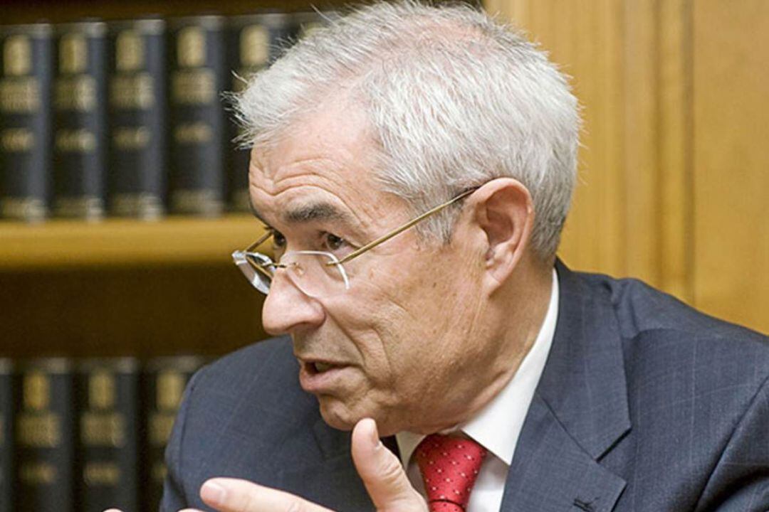 El doctor Emilio Bouza, portavoz del Grupo Covid-19 de Madrid.