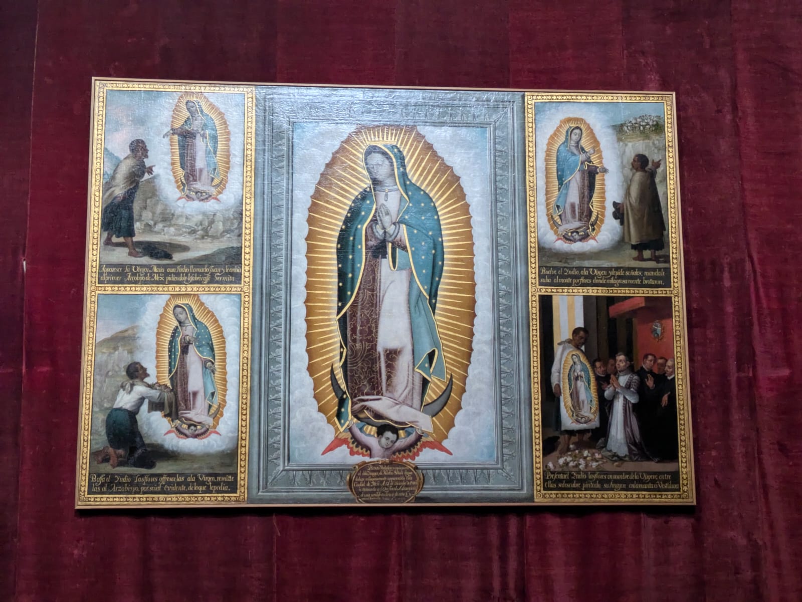 El cuadro tiene unas dimensiones de 10 metros por alto por 3 de ancho