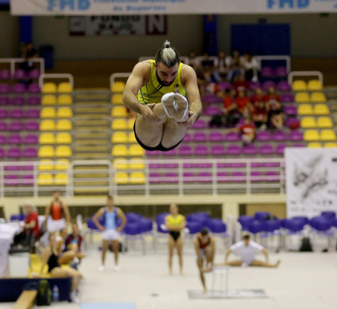 Daniel Pérez del Club Burgas,estará en Rusia, en el homenaje al campeón olímpico Alexandre Moskalenko, el mejor gimnasta de Trampolín de la historia