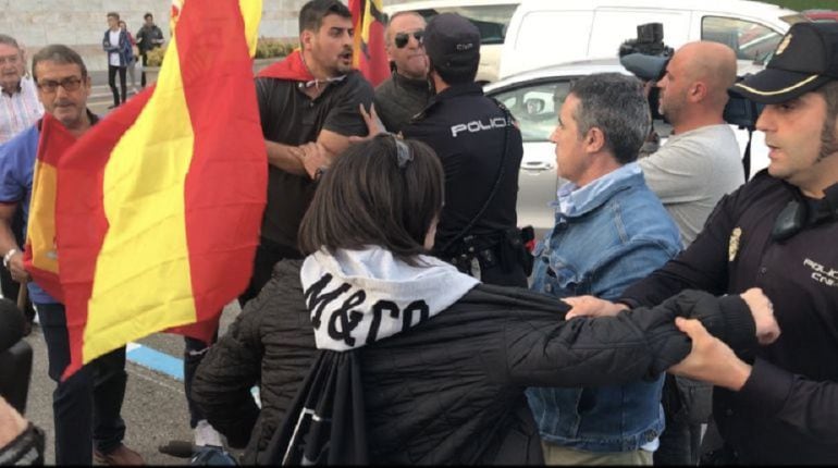 Imagen de los incidentes que tuvieron lugar en Santander, con ocasión del mítin que dio Pablo Iglesias.