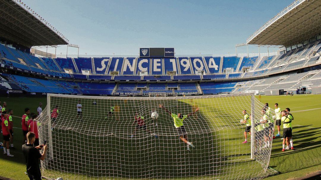 Imagen del entrenamiento del Málaga en vísperas de recibir a Las Palmas