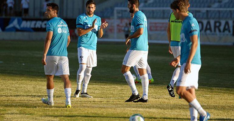 Jugadores del Real Jaén durante un entrenamiento esta semana.