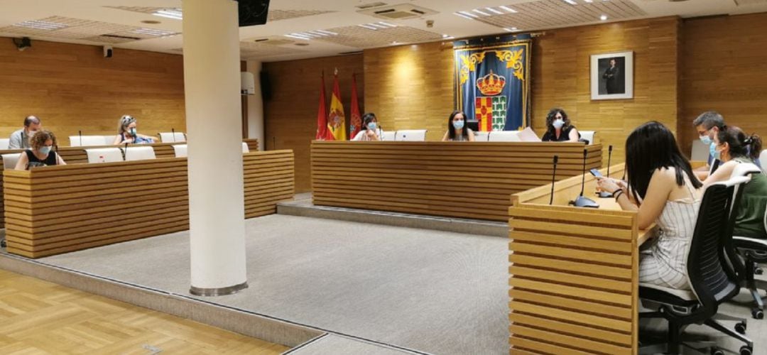 El Gobierno getafense busca colaborar con entidades sociales para dar cobertura a los vecinos más afectados por la crisis