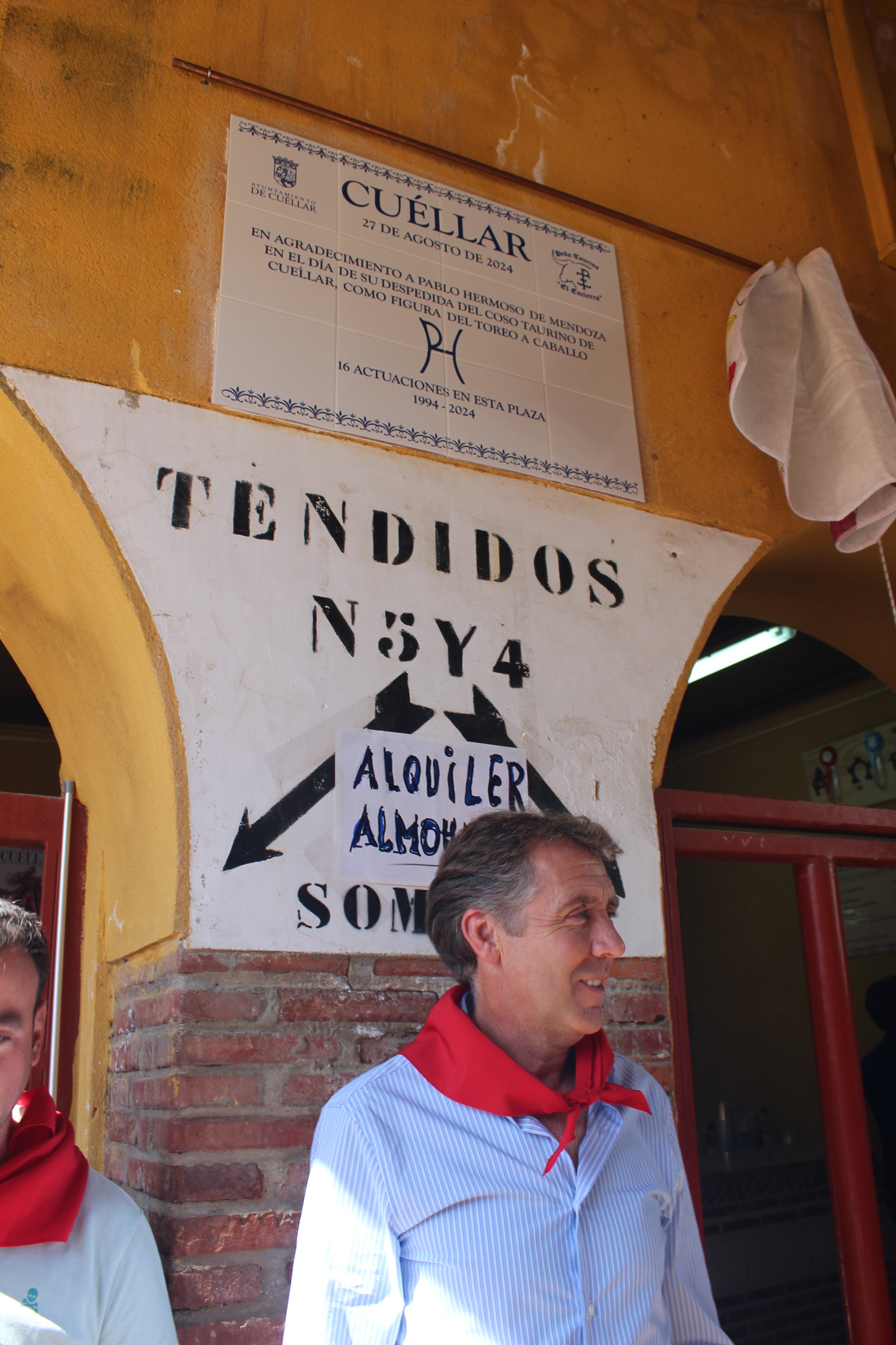 Homenaje al rejoneador Pablo Hermoso de Mendoza en la plaza de toros de Cuéllar