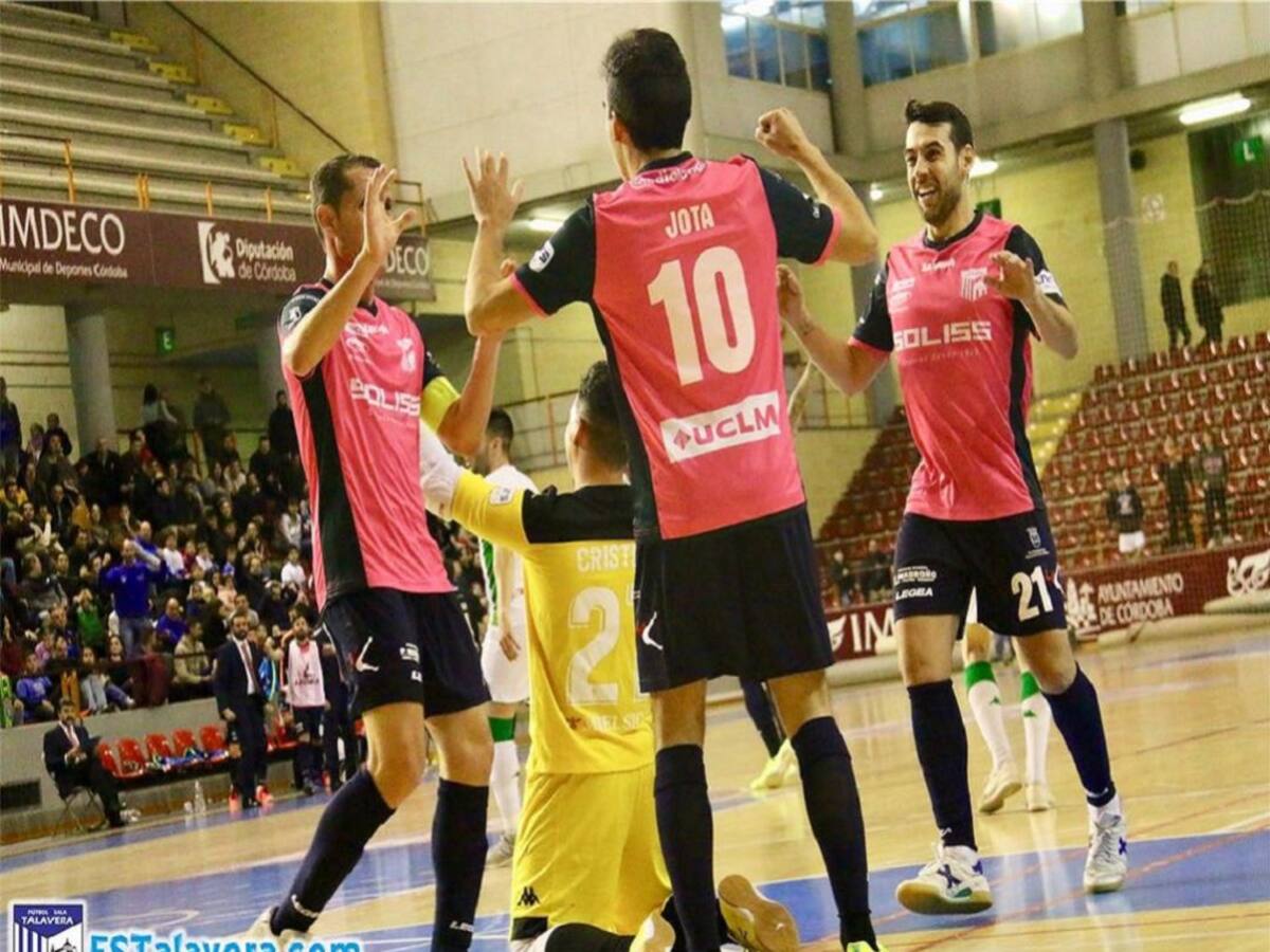 El Soliss Talavera rescata un punto en Córdoba