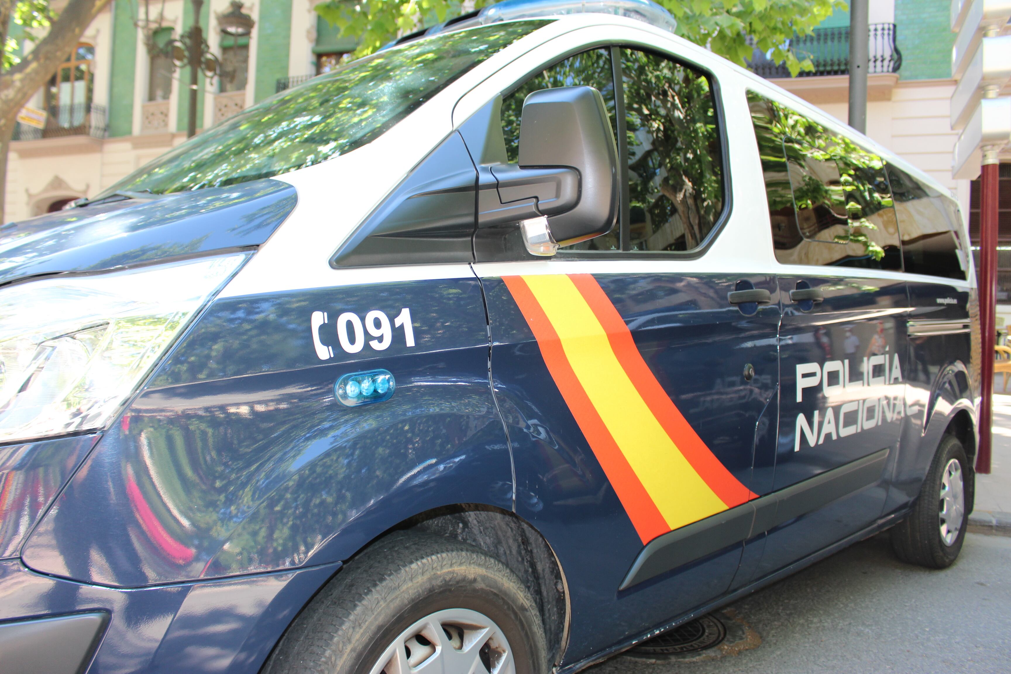 Furgoneta de la Policía Nacional